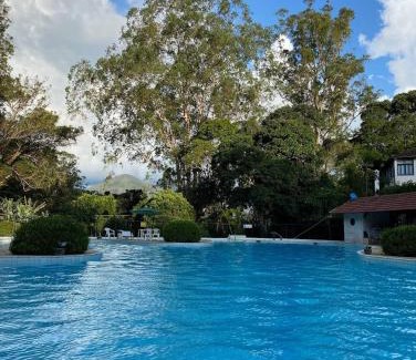 Cascata do Imbui Apartment | Apartamento Cond Vale do Sol - Hotel em Petrópolis - Itaipava Piscina Cinematográfica