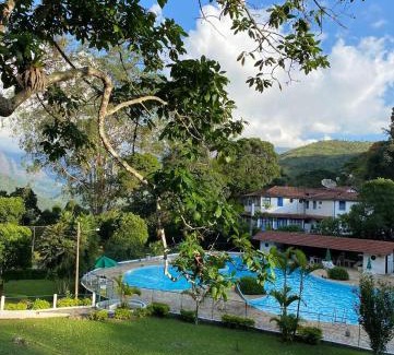 Cascata do Imbui Apartment | Apartamento Cond Vale do Sol - Hotel em Petrópolis - Itaipava Piscina Cinematográfica