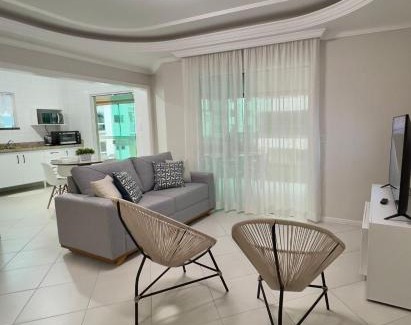 Andorinha Apartment | Apartamento de temporada rua 252 - Meia Praia - Itapema