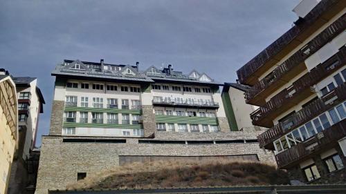 Pradollano Apartment | Apartamento Edificio Serraneu. Sierra Nevada. Granada