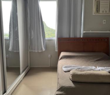 Jacarepagua Apartment | Apartamento em Jacarepaguá com varanda e vista deslumbrante