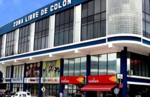 Maria Chiquita Apartment | Apartamento en BalaBeach María Chiquita in front of the beach 2hab