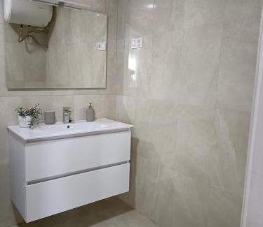 Aguilas Apartment | Apartamento en Calarreona