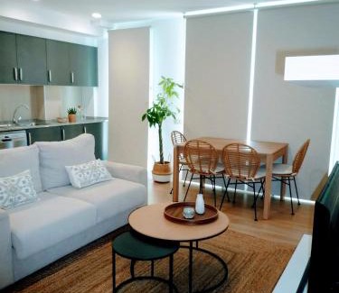 Bergondo Apartment | Apartamento en Sada con Piscina