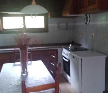 Piriapolis Apartment | Apartamento independiente en planta baja. Zona residencial