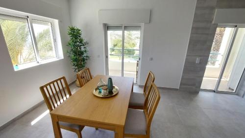 Cavacos Apartment | Apartamento Kélyfos Beach by feriascomsol