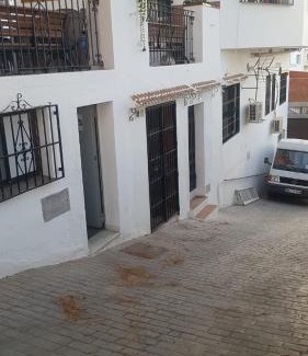 Iznate Apartment | Apartamento mesón