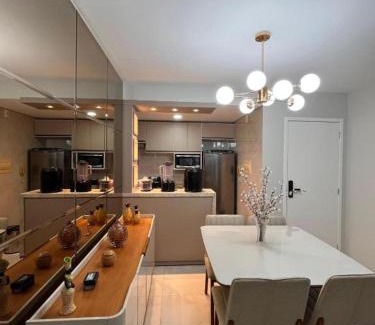 Fatima Apartment | Apartamento Moderno & Mobiliado - Próximo ao Aeroporto, Condomínio Village Natureza