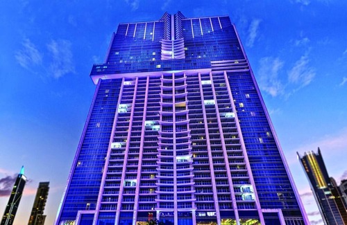 Panama City Apartment | Apartamento Moderno y Central de 2 Habitaciones Gratis Desayuno, Piscina y Gym