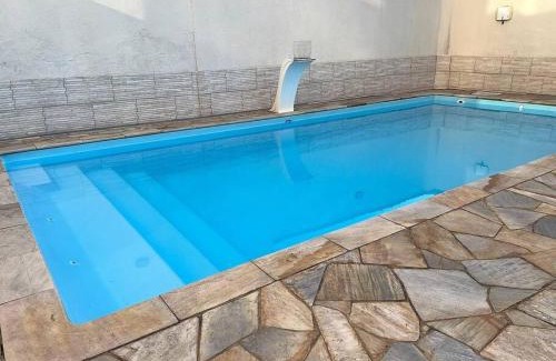 Umuarama Apartment | Apartamento novo com piscina e ar condicionado Ubatuba