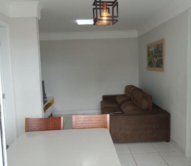 Muquicaba Apartment | Apartamento Pé na Areia, Wi-Fi e Garagem Privativa início da Praia do Morro