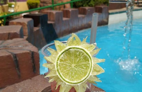 Prive das Caldas Apartment | Apartamento para até 5 pessoas quarto andar com vista para piscinas 413