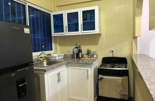 Azua Apartment | Apartamento pisó 1 parqueo, piscina, terraza y más