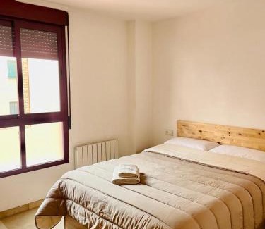 Figares Apartment | Apartamento, piscina y parking Granada Tico Medina