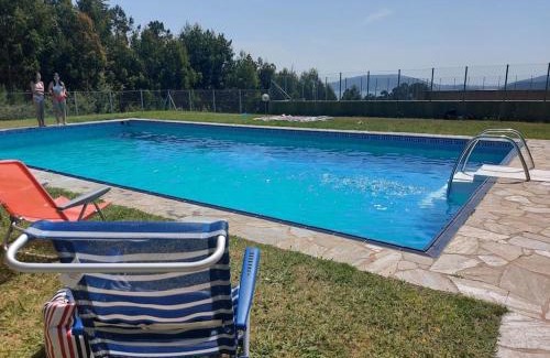 Sardinero Apartment | APARTAMENTO PLAYA DE ESTORDE - Piscina y playa en el corazon da Costa da Morte