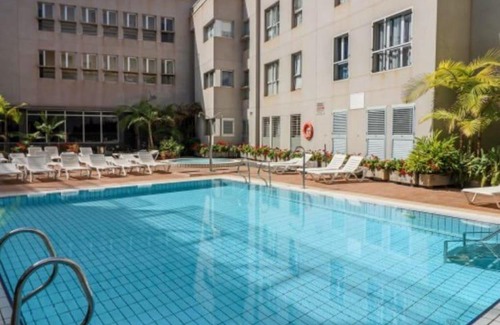 Sardina Apartment | APARTAMENTO SOL Y PLAYA CON PISCINA y WIFI