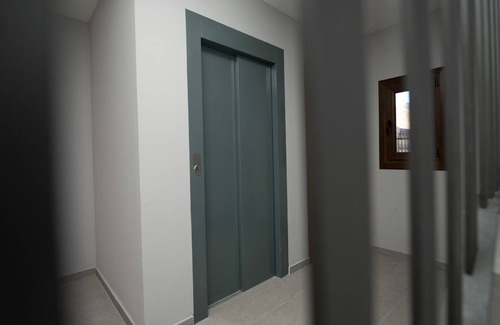 Cornellana Apartment | Apartamentos Puerta de Occidente