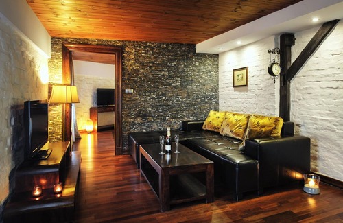 Stare Miasto Hotel | Apartamenty Chleb i Wino Torun