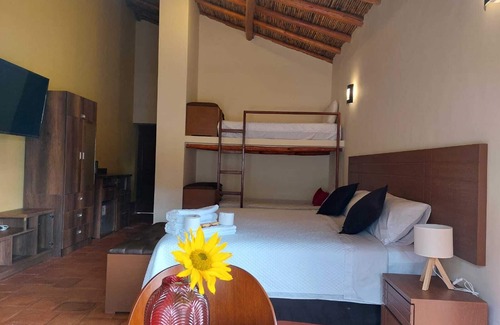 Jesus Hotel | ApartHotel La Finka Hotel y Eventos