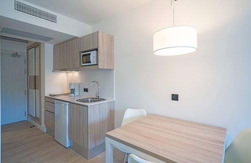 Cala Agulla Apartment | Aparthotel THB Guya Playa