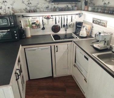 Trebic Apartment | Apartmán Aromasalon