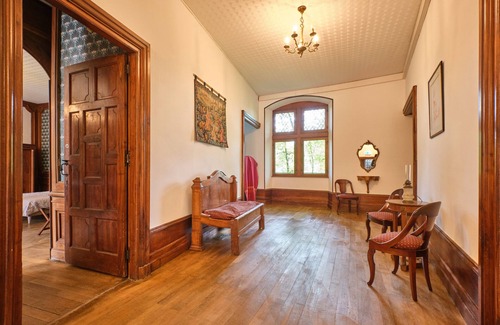Saint-Geoire-en-Valdaine House | Apartment 'Chambre 3 - La Suite Bleue' with Shared Terrace and Garden