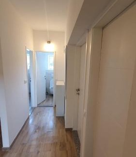 Pirovac Apartment | Apartman Ena terasa&parking