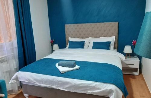 Foca Apartment | Apartman Lara