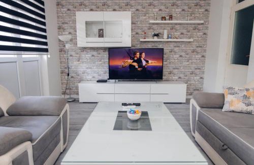 Foca Apartment | Apartman Marina