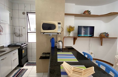Castelo Branco Apartment | Apartment 100m from the sea/airy and comfortable/accepts small pets