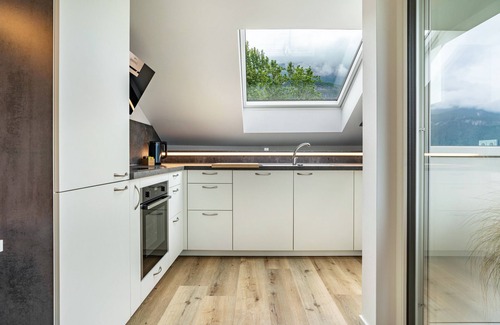 Auer Apartment | Apartment '1' with Mountain View, Wi-Fi and Air Conditioning