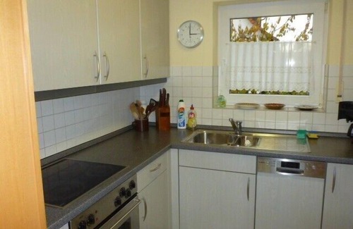 Fischbach Apartment | Apartment, 2 rooms, kitchen, bathroom, balcony, WiFi- only 3 minutes walk to the lakeshore