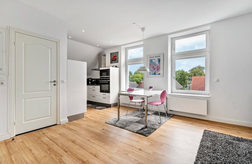 Heide Apartment | Apartment '3' with Private Garden