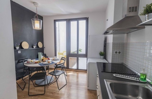 Granada City Center Apartment | Apartment 4d (8p) Frailes