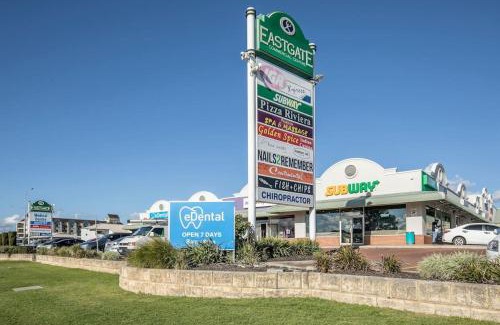 Rivervale Hotel | Apartment 5 Burswood