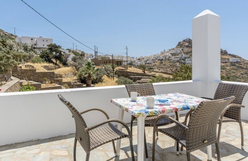 Ios Apartment | Apartment '6 Studio' with Sea View, Wi-Fi and Air Conditioning