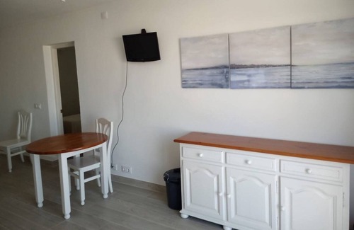 Arenal d'en Castell Apartment | Apartment 'Apartamento 314 Castell Sol' with Shared Pool, Private Terrace and Wi-Fi