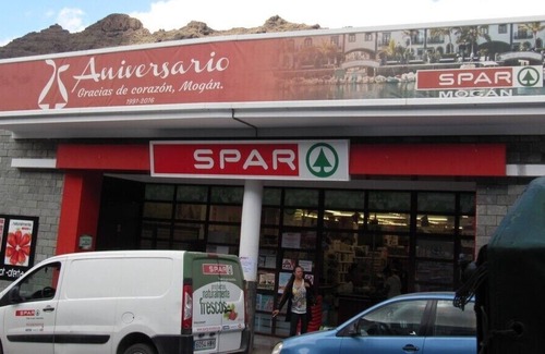 Mogan Apartment | Apartment 'Abacaxi' with Mountain View, Terrace & Wi-Fi