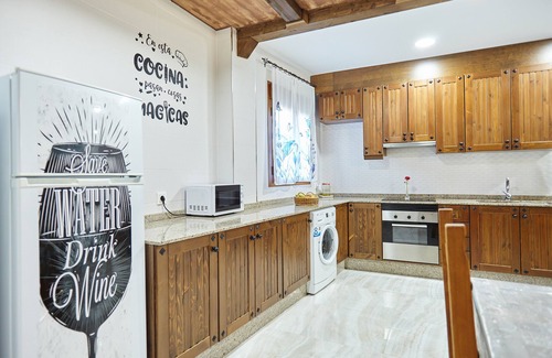 Pozo Alcon Apartment | Apartment 'Alojamiento Rural Soler' with Private Pool, Private Garden and Wi-Fi