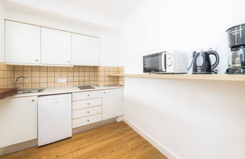 Canyamel Apartment | Apartment 'Apartament Massanet 2a' with Balcony, Wi-Fi and Air Conditioning