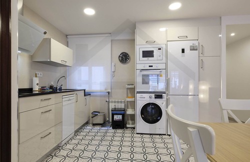 Centro y casco historico Apartment | Apartment-Apartment-Ensuite with Shower-City view-Atico Quintana I