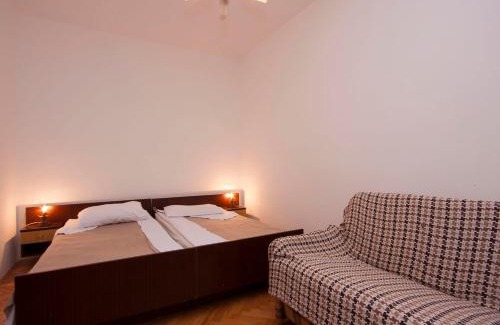 Jadrtovac House | Apartment Bajan 545