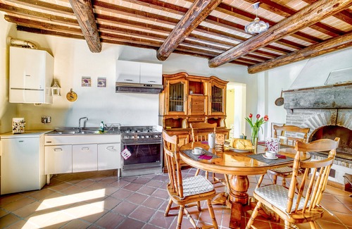 Umbertide House | Apartment 'Bosco Antico Casale '700' with Shared Pool and Wi-Fi