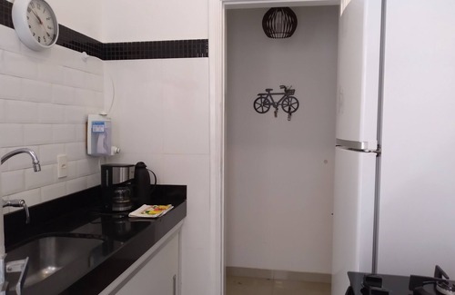 Leblon Apartment | Apartment close to Leblon beach and the subway