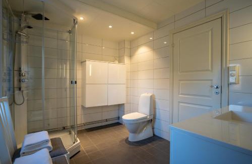 Tromso Apartment | Apartment by Prestvannet