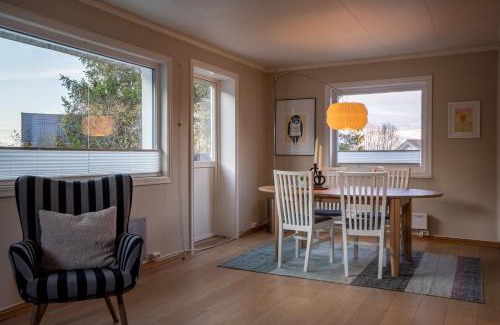 Tromso Apartment | Apartment by Prestvannet