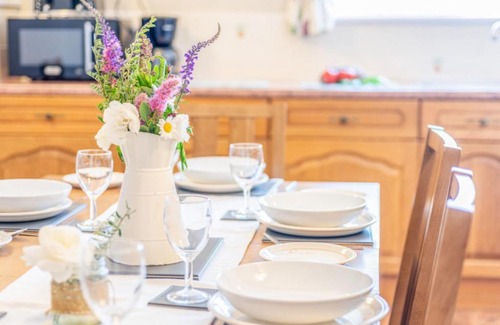 Barnstaple Apartment | Apartment Courtney - Upcott House by Interhome