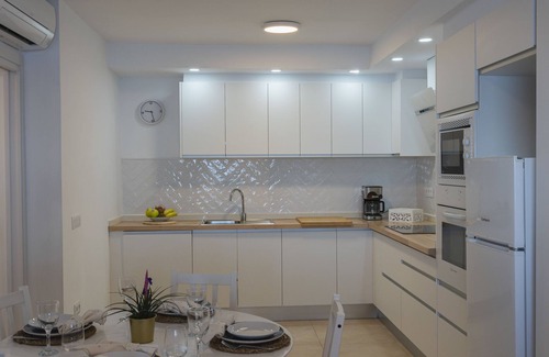 Playa de Arinaga Apartment | Apartment Daura by Interhome