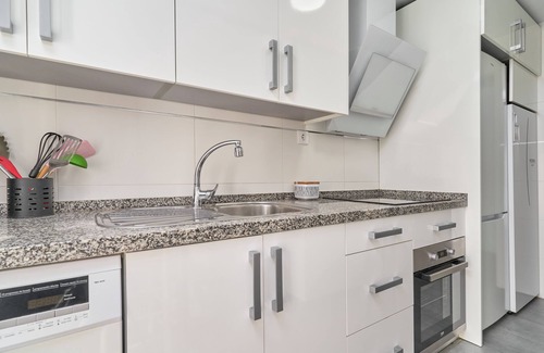 Velilla-Taramay Apartment | Apartment 'El Paraiso De Cabria' with Mountain View, Wi-Fi and Air Conditioning