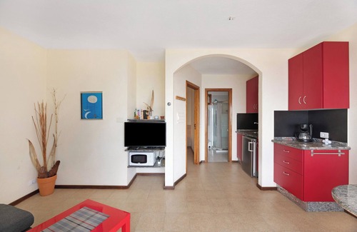 Puerto Naos Apartment | Apartment 'Moijama 8' with Sea View, Shared Pool and Wi-Fi